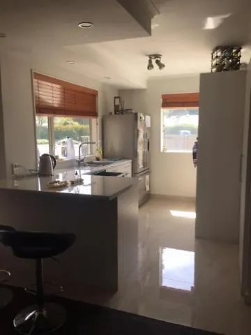 Comfortable Home Close To Airport Christchurch